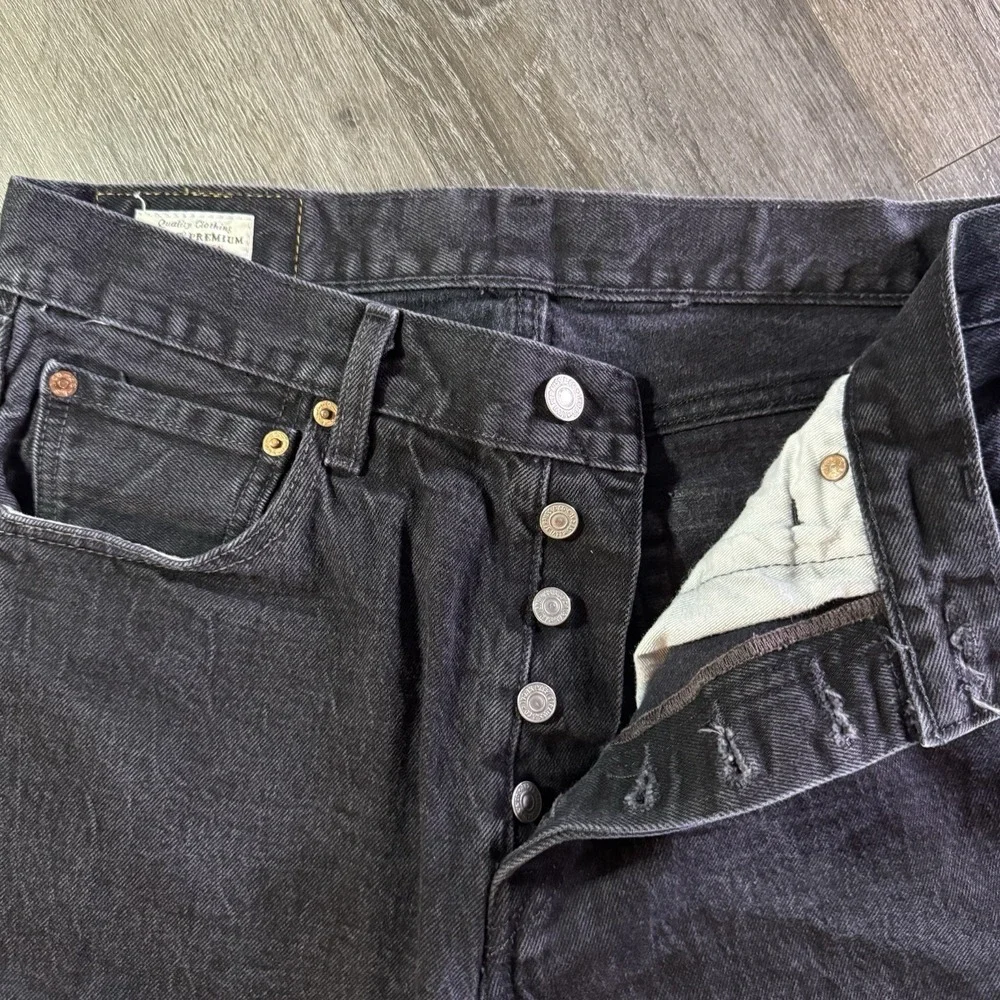 Levis 501 '93 Jeans Mens 32x30 Black Dark Wash Button Fly Straight Denim Pants